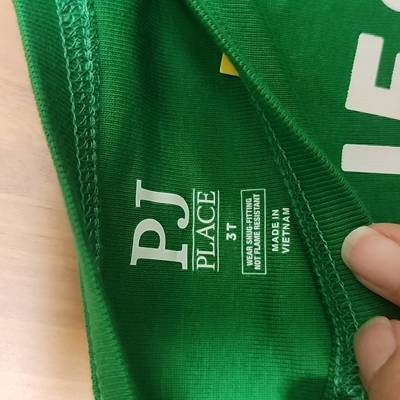 PJ Place Luckiest Kid Shamrock Green Pjs NWT Size 3T - Picture 3 of 8